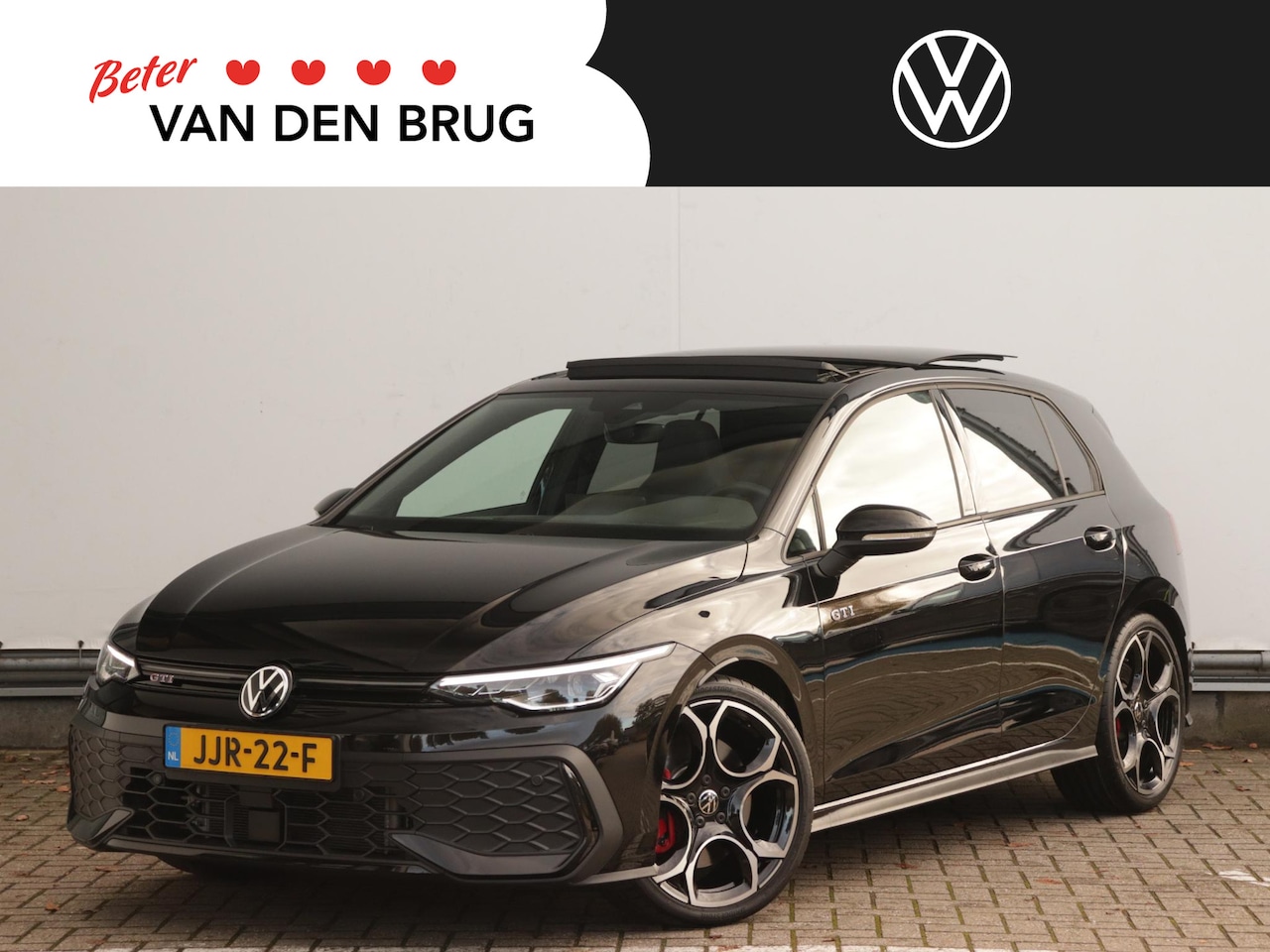 Volkswagen Golf Plus - 2.0 TSI GTI | Panoramadak | Camera | Navigatie | Black Style | Stoelverwarming en Stuurver - AutoWereld.nl