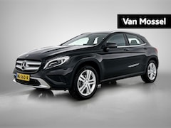 Mercedes-Benz GLA-Klasse - 180 Ambition | TREKHAAK | NAVIGATIE | ACHTERUITRIJCAMERA | PARKEERSENSOREN | CLIMATE CONTR