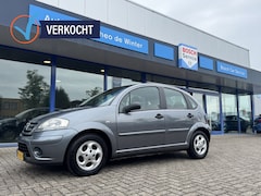 Citroën C3 - 1.1i Ligne Séduction| Trekhaak, lichtmetalen velgen, CV