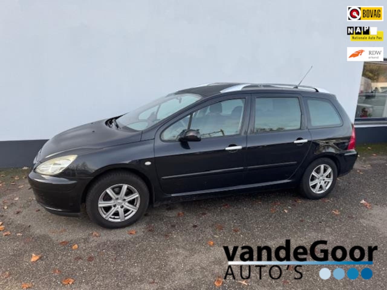 Peugeot 307 SW - 1.6-16V Pack 1.6 16V Pack, '04, airco, cruise controle, trekhaak, lm velgen ! - AutoWereld.nl