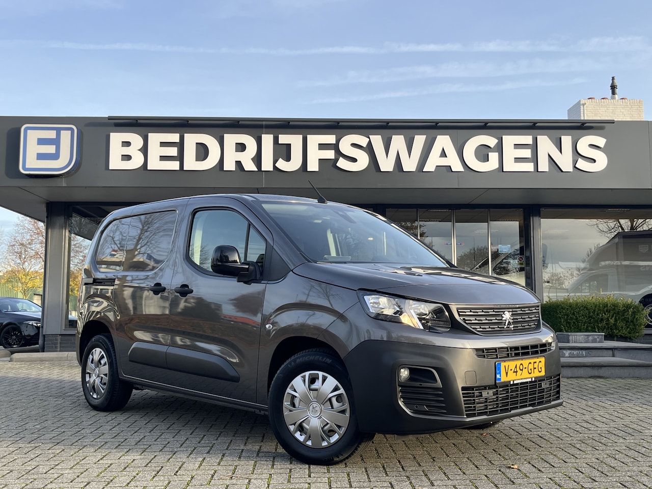 Peugeot e-Partner - 136 L1 50 kWh 136pk Automaat | Actieradius 330 km WLTP | - AutoWereld.nl