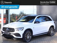 Mercedes-Benz GLC-klasse - 300e 4MATIC AMG line | Panoramadak | Burmester | Trekhaak | Dodehoekassistent | Navigatie