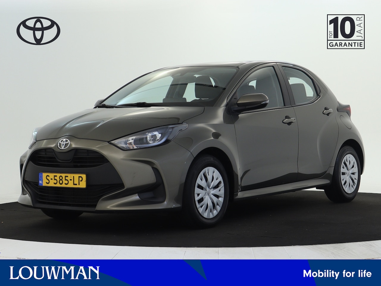 Toyota Yaris - 1.5 VVT-i Active 1.5 VVT-i Active - AutoWereld.nl
