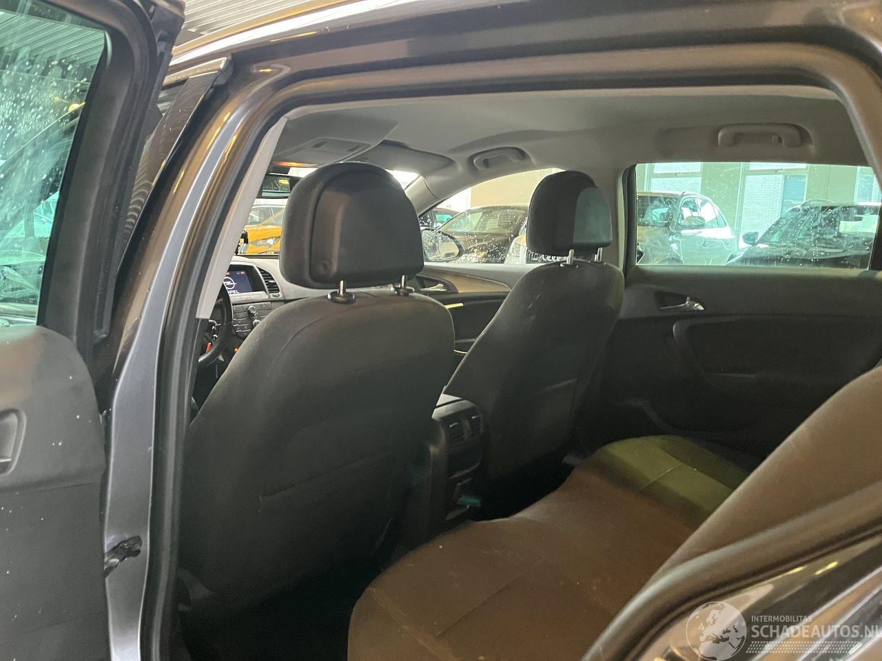 Opel Insignia Sports Tourer - 1.6 T Edition NL NAP!