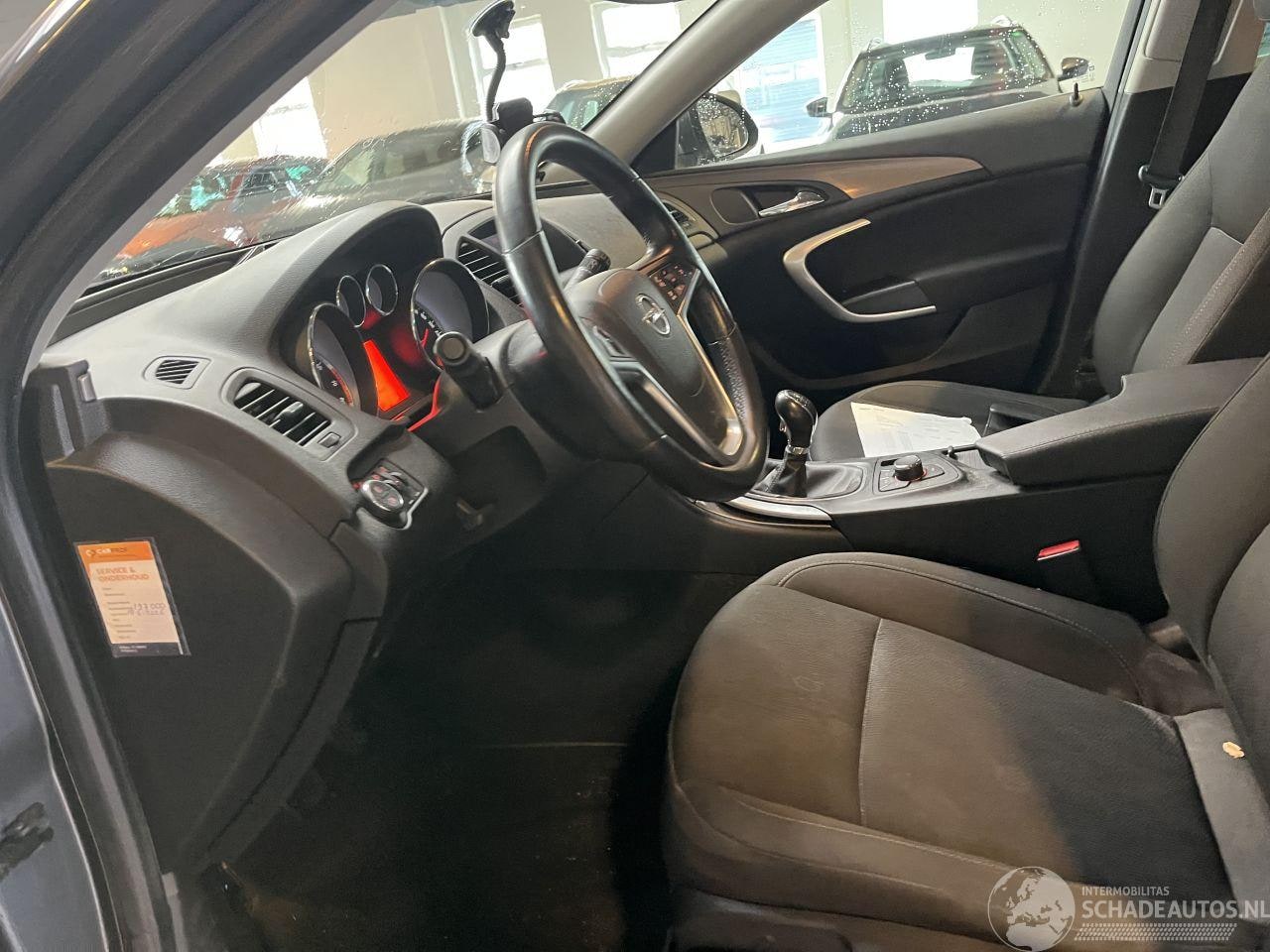 Opel Insignia Sports Tourer - 1.6 T Edition NL NAP!