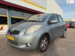 Toyota Yaris - 1.3 VVTiAIRCO AUTOMAAT