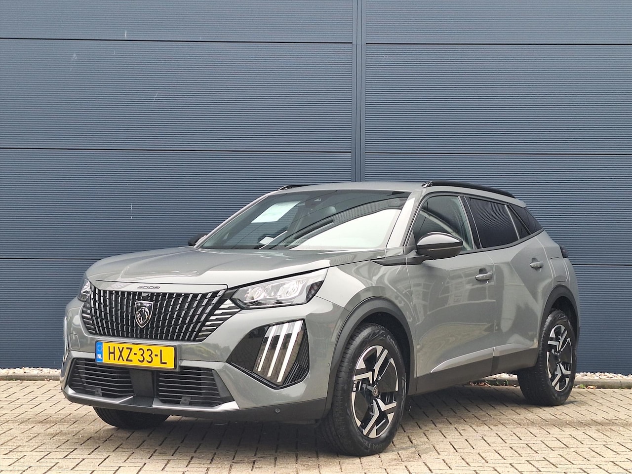 Peugeot 2008 - 1.2 Hybrid 145pk e-DCS6 Allure I Camera I Carplay I Navigatie I Adaptive Cruise - AutoWereld.nl