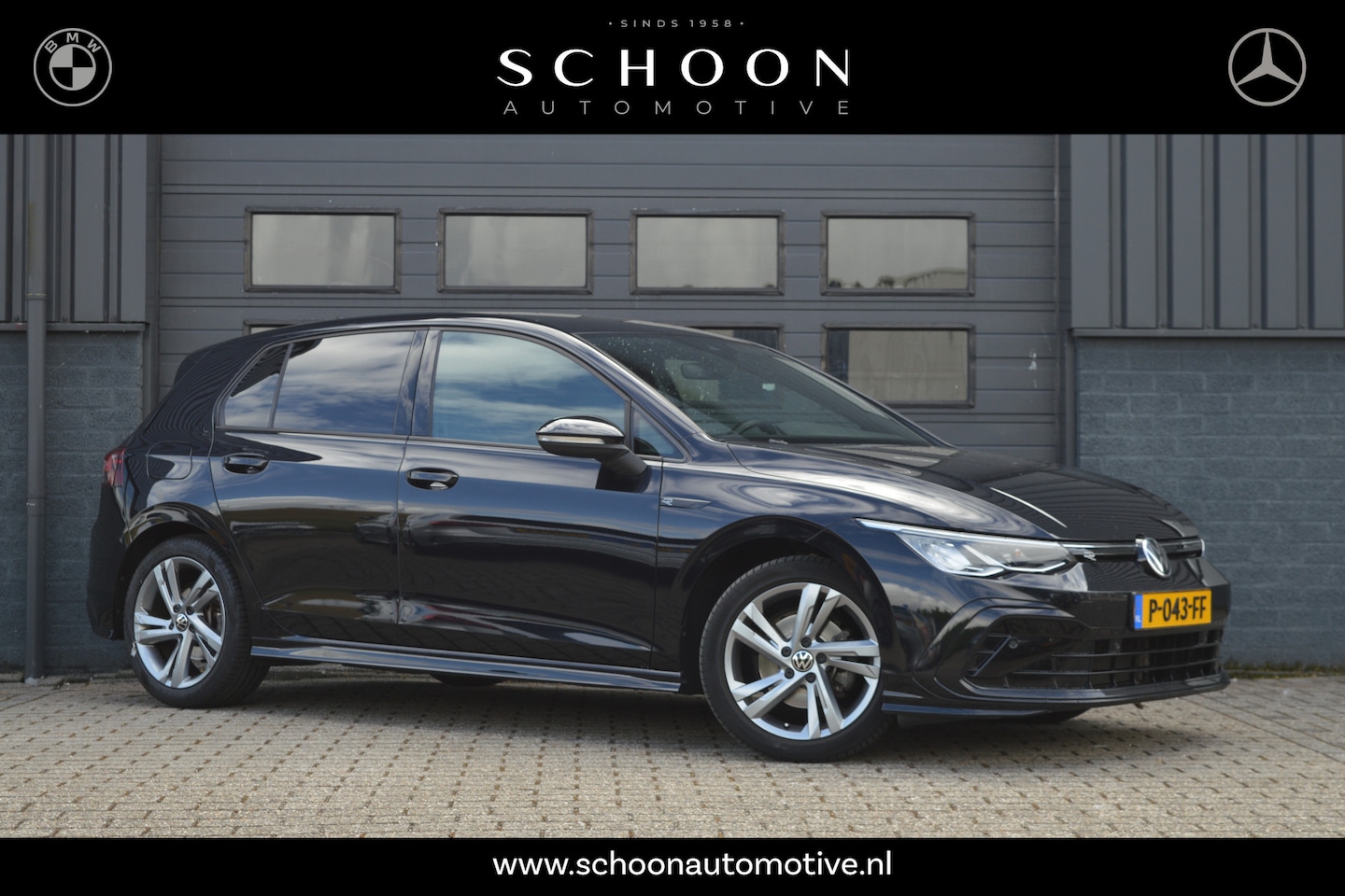Volkswagen Golf - 1.5 eTSI R-Line | ACC | CAMERA | SFEERVERLICHTING | KEYLESS | - AutoWereld.nl