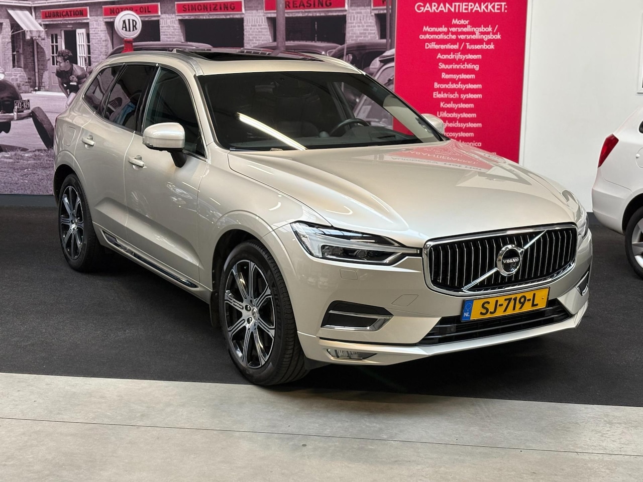 Volvo XC60 - 2.0 D5 AWD Inscription ALLE OPTIES - AutoWereld.nl