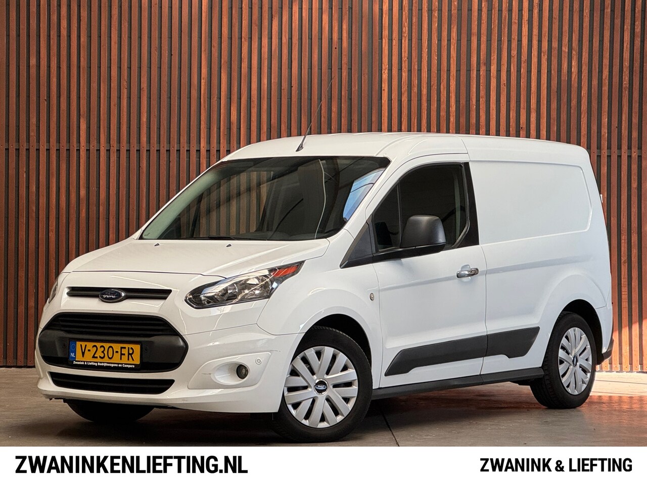 Ford Transit Connect - 1.5 TDCI L1 Trend AIRCO-PDC V+A-TEL-TREKHAAK - AutoWereld.nl