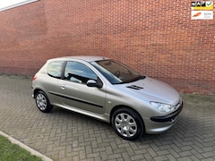 Peugeot 206 - 1.4 Air-line Airco