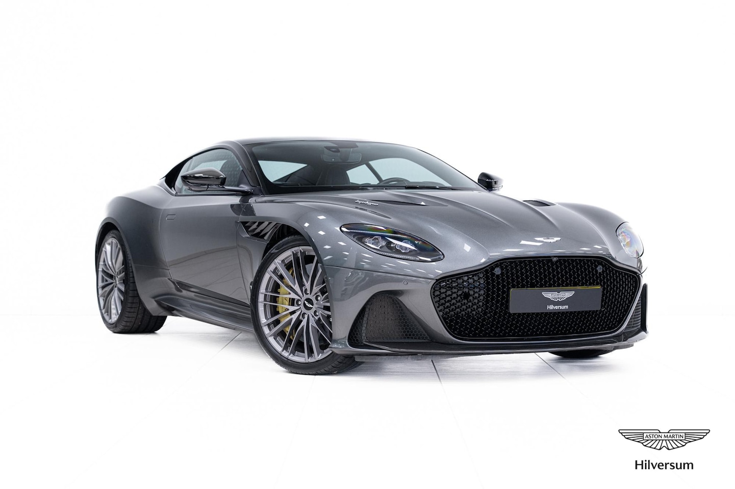 Aston Martin DBS - Superleggera 2020 MY - AutoWereld.nl