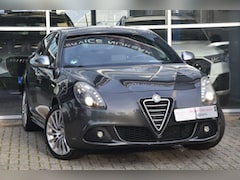 Alfa Romeo Giulietta - 1.4 T Distinctive Airco Leder Pdc Nav. Lm-Velgen