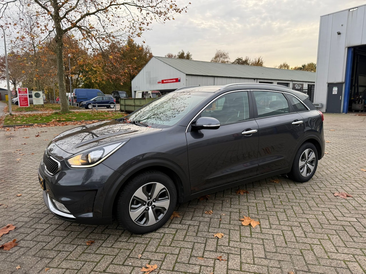 Kia Niro - 1.6 GDi Hybrid ExecutiveLine netto export - AutoWereld.nl