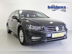 Volkswagen Passat Variant - 1.6 TDI Comfort Business | TREKHAAK | PDC-V/A | ACC | DAB-RADIO | NAVIGATIE | LED | CARPLA
