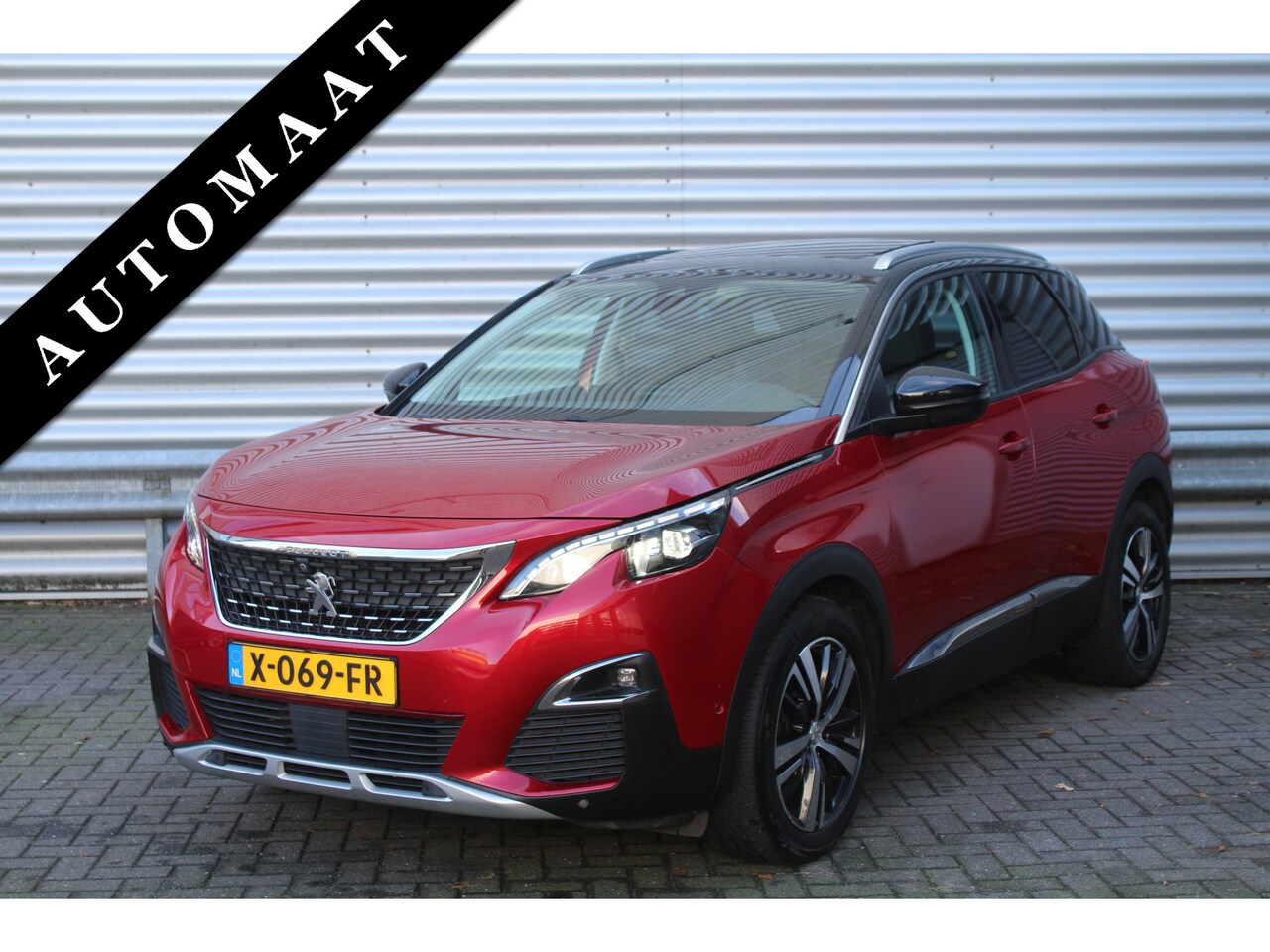 Peugeot 3008 - 1.2 PureTech 131pk Première AUTOMAAT Panoramadak Clima Cruise Navi 360 Camera Carplay LMV - AutoWereld.nl