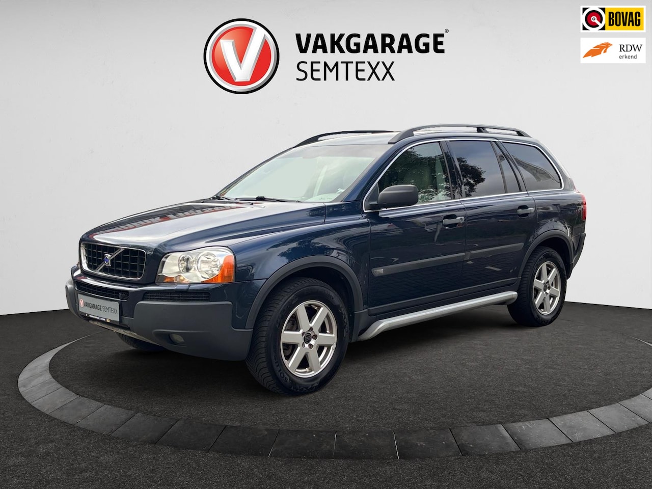 Volvo XC90 - 2.5 T AWD| Automaat | 7 Persoons | Cruise | Clima | DVD | Trekhaak | Dakrails | Leder | Is - AutoWereld.nl