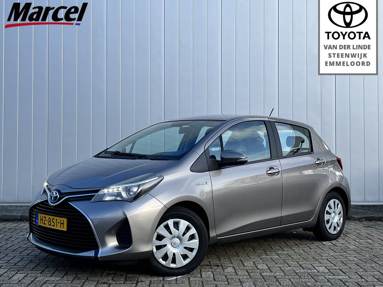Toyota Yaris - 1.5 Hybrid Aspiration 1e Eigenaar Clima Cruise Trekhaak Fietsendrager beugel - AutoWereld.nl