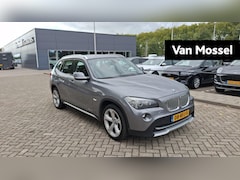 BMW X1 - xDrive28i Executive | Navigatie | Trekhaak | Lederen bekleding