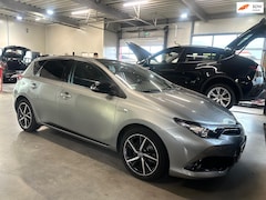 Toyota Auris - 1.8 Hybrid Black Edition
