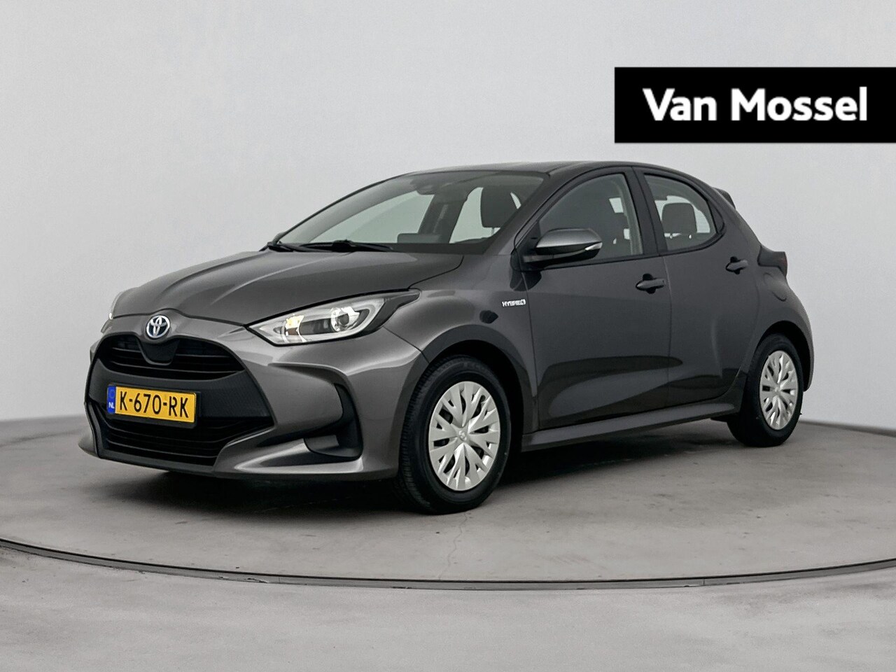 Toyota Yaris - 1.5 Hybrid Active | Apple & Android Carplay | Achteruitrijcamera | Climae Control |  Adapt - AutoWereld.nl