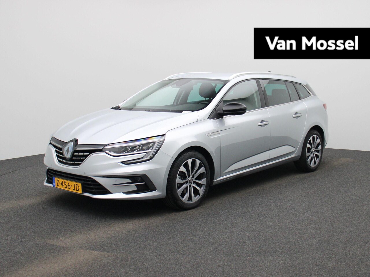 Renault Mégane Estate - 1.3 TCe 140PK Techno | Navigatie | Apple Carplay | Stoel + Stuurverwarming | Parkeersensor - AutoWereld.nl