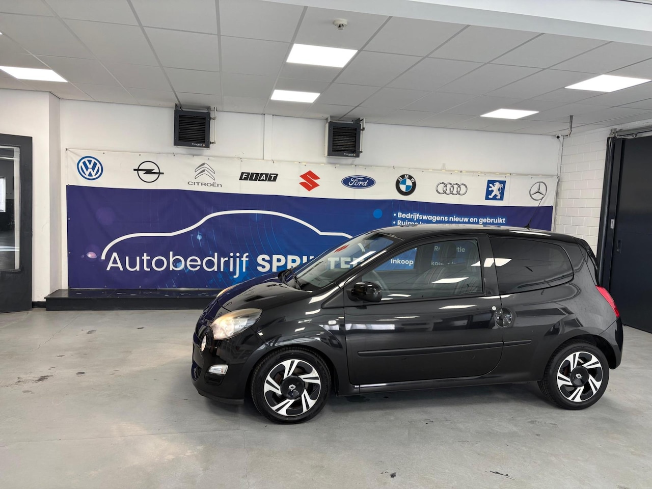 Renault Twingo - 1.2-16V Collection 1.2 16V Collection - AutoWereld.nl