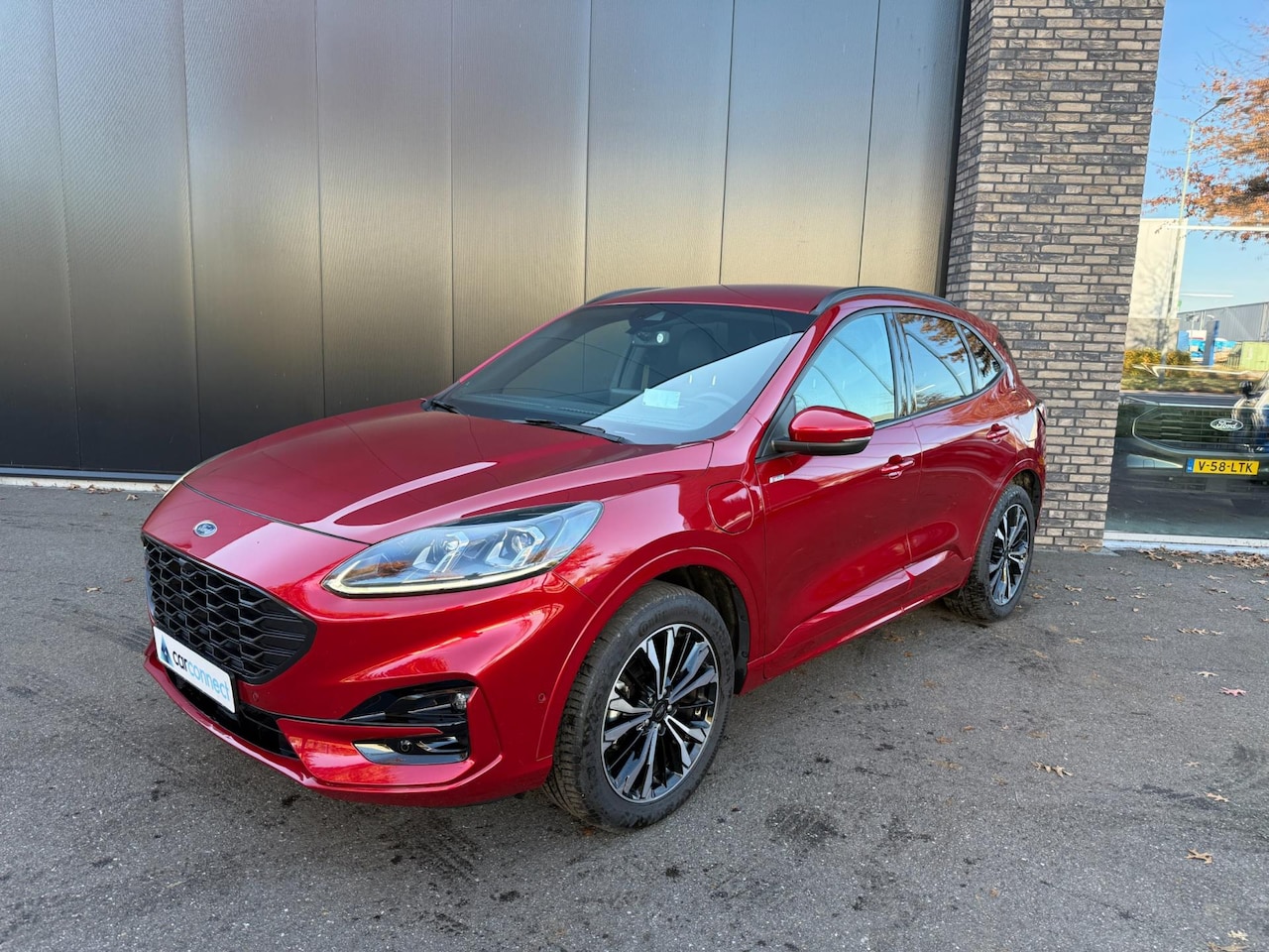 Ford Kuga - 2.5 225pk PHEV ST-Line X Trekhaak, Navi, Winter pack, B&O, Camera's etc. etc. - AutoWereld.nl