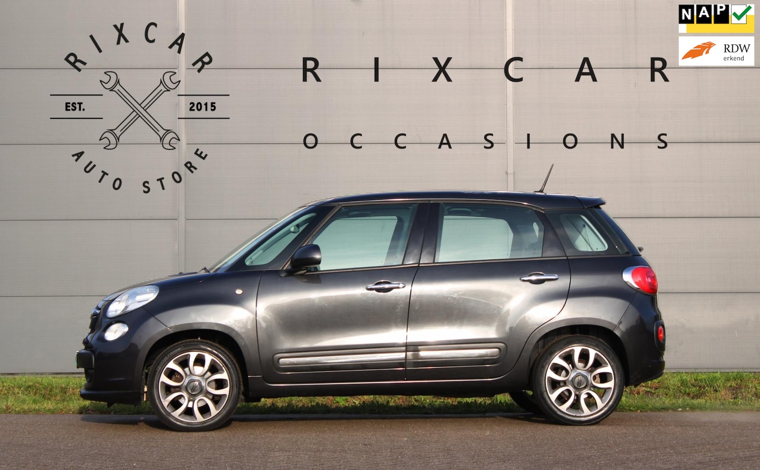 Fiat 500 L - 1.4-16V Lounge Climate Panodak !!NIEUWBINNEN!! - AutoWereld.nl