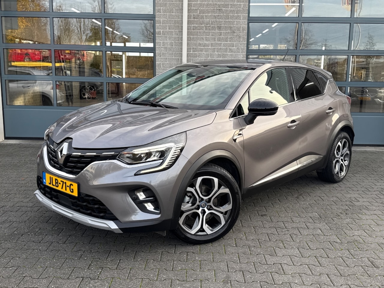 Renault Captur - 1.6 E-Tech plug-in hybrid 160 techno | CAMERA | - AutoWereld.nl