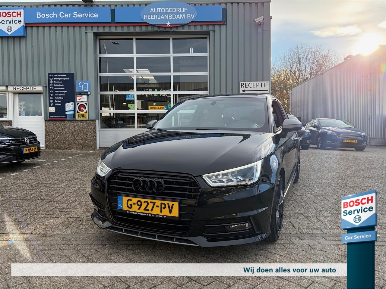 Audi A1 Sportback - 1.0 TFSI 95pk S Line Edition - Navigatie - Parkeersensoren - AutoWereld.nl