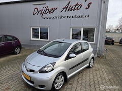 Toyota Aygo - 1.0-12V Dynamic