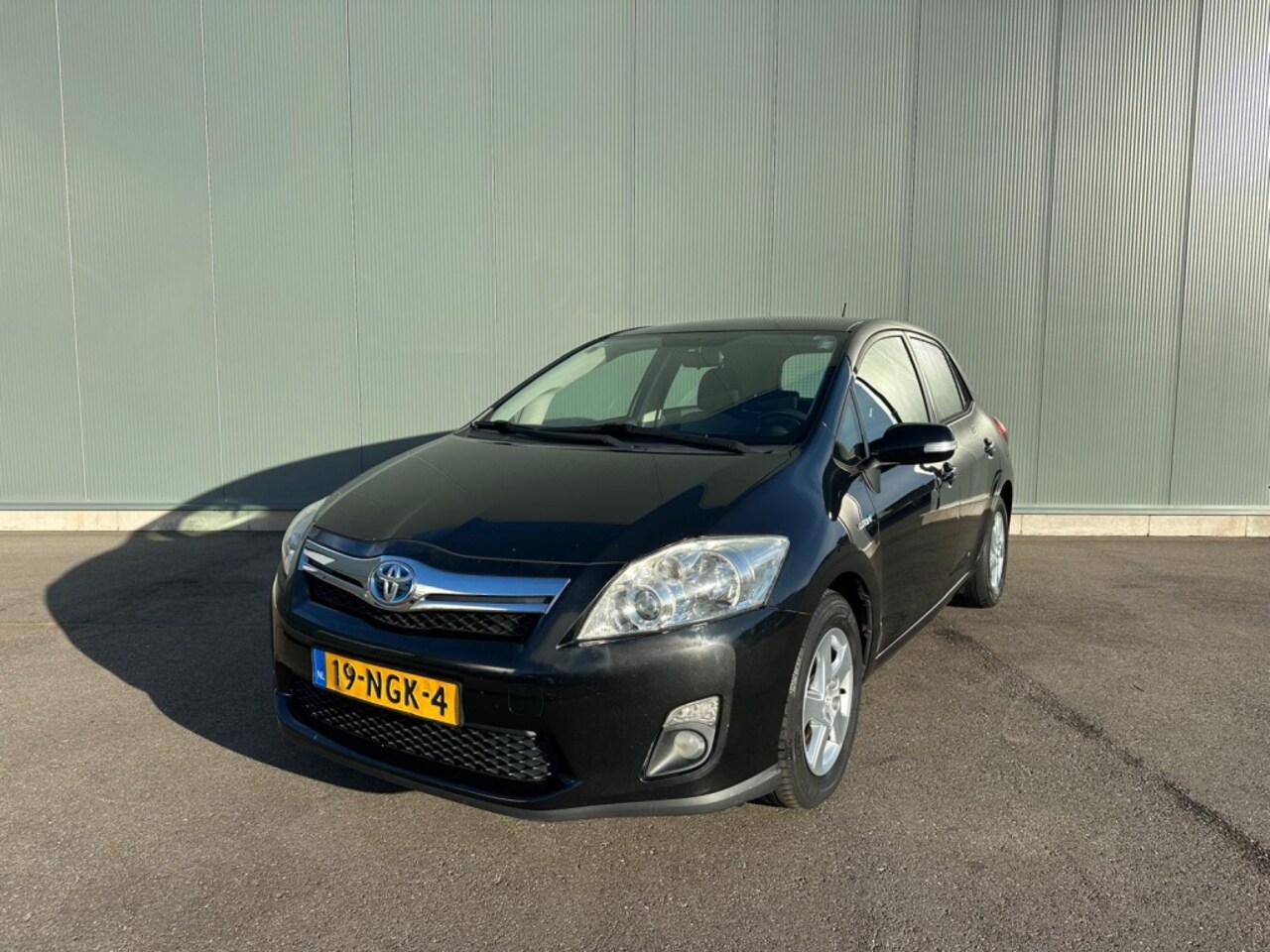 Toyota Auris - 1.8 Full Hybrid Asp. DEALER ONDERHOUDEN ! - AutoWereld.nl