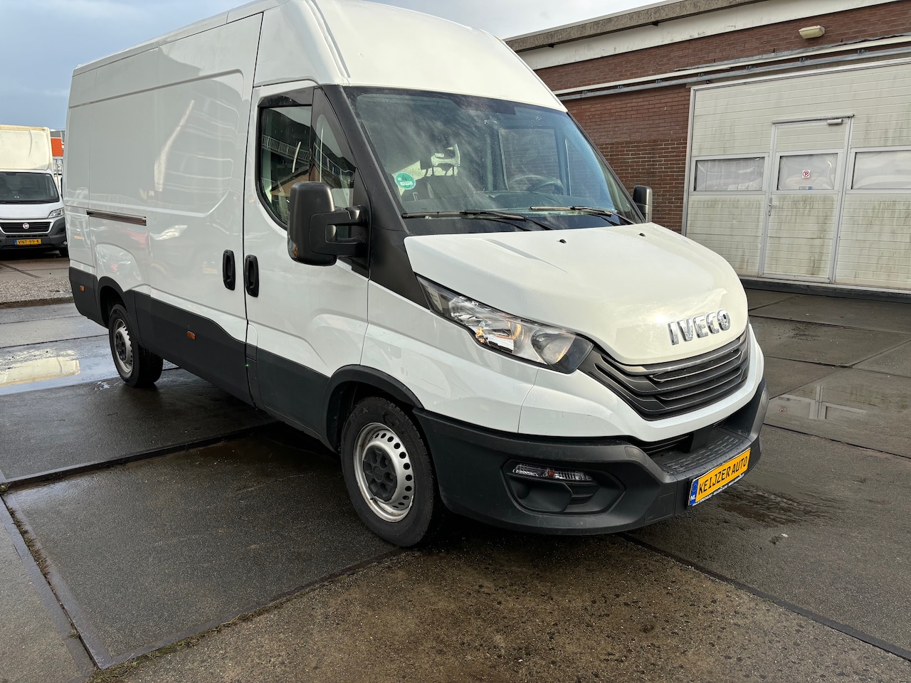 Iveco Daily - 35S14V 2.3 352 H2 AHG 3500 kg!