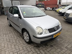 Volkswagen Polo - 1.4-16V Comfortline