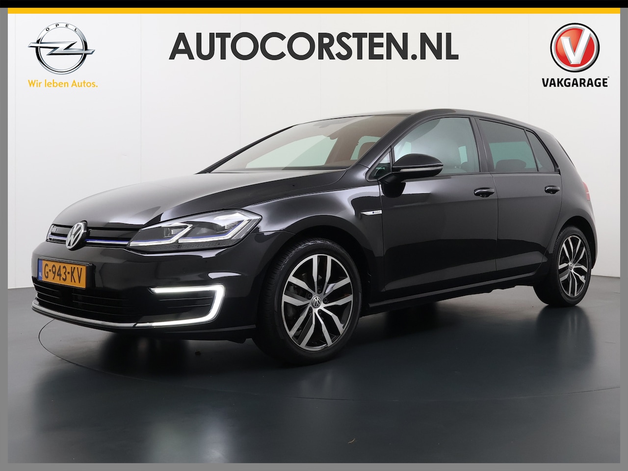 Volkswagen e-Golf - e-Golf Leer Warmtepomp LED+ Apple Carplay Android Navi Adaptieve-Cr. Digit.Dashb. PDC-v+a - AutoWereld.nl