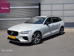 Volvo V60 - 2.0 T6 PHEV Recharge AWD R-Design Trekhaak Vol-leder 360 camera