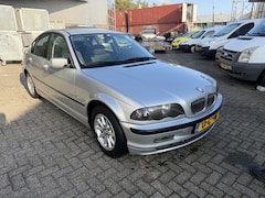 BMW 3-serie - 316i Executive