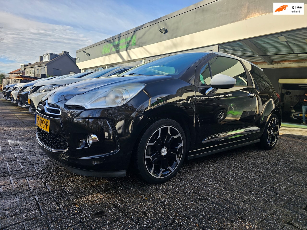 Citroën DS3 - 1.6 THP Sport Chic | 2E EIGENAAR | 12MND GARANTIE | NAVI | AIRCO | CRUISE | LMV - AutoWereld.nl