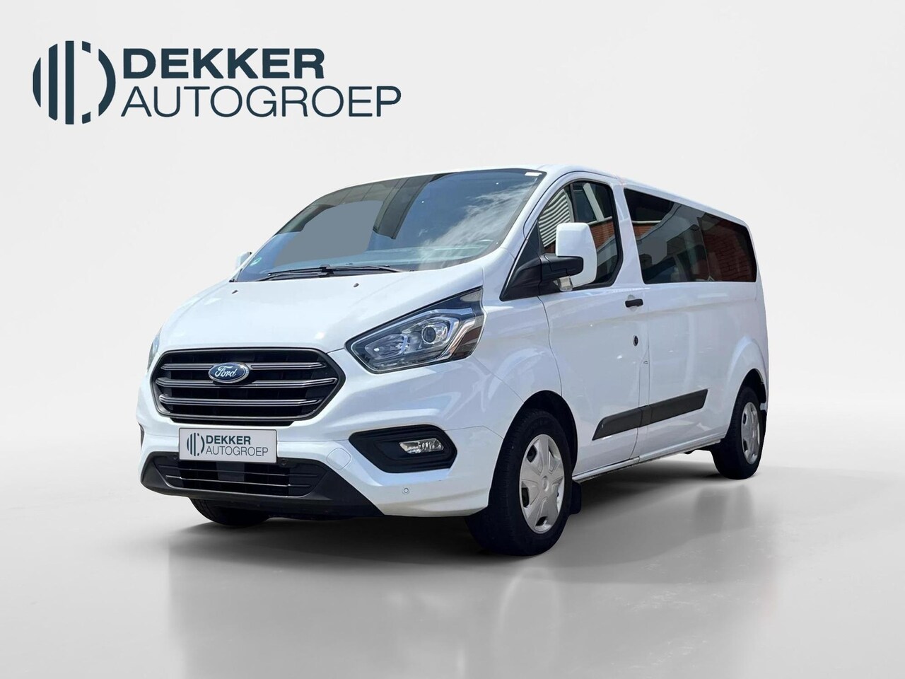 Ford Transit Custom - 320 2.0 TDCI 105PK L2H1 Trend 9 PERSOONS BUS! - AutoWereld.nl