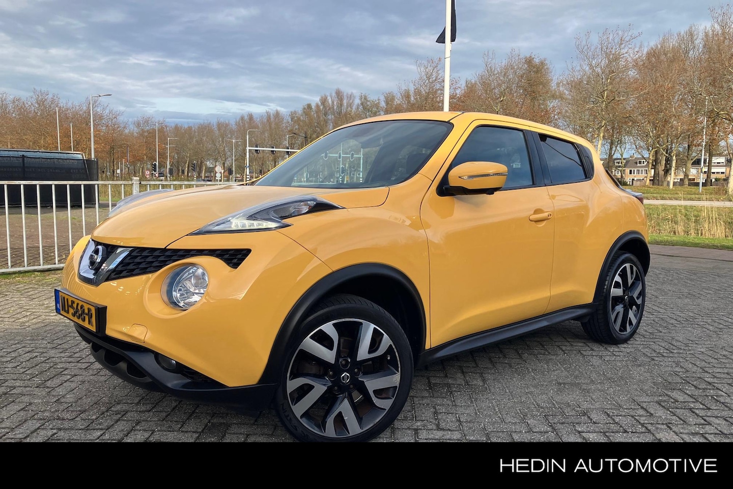 Nissan Juke - 1.6 DIG-T 190PK Tekna | Elecrtr. open dak - AutoWereld.nl