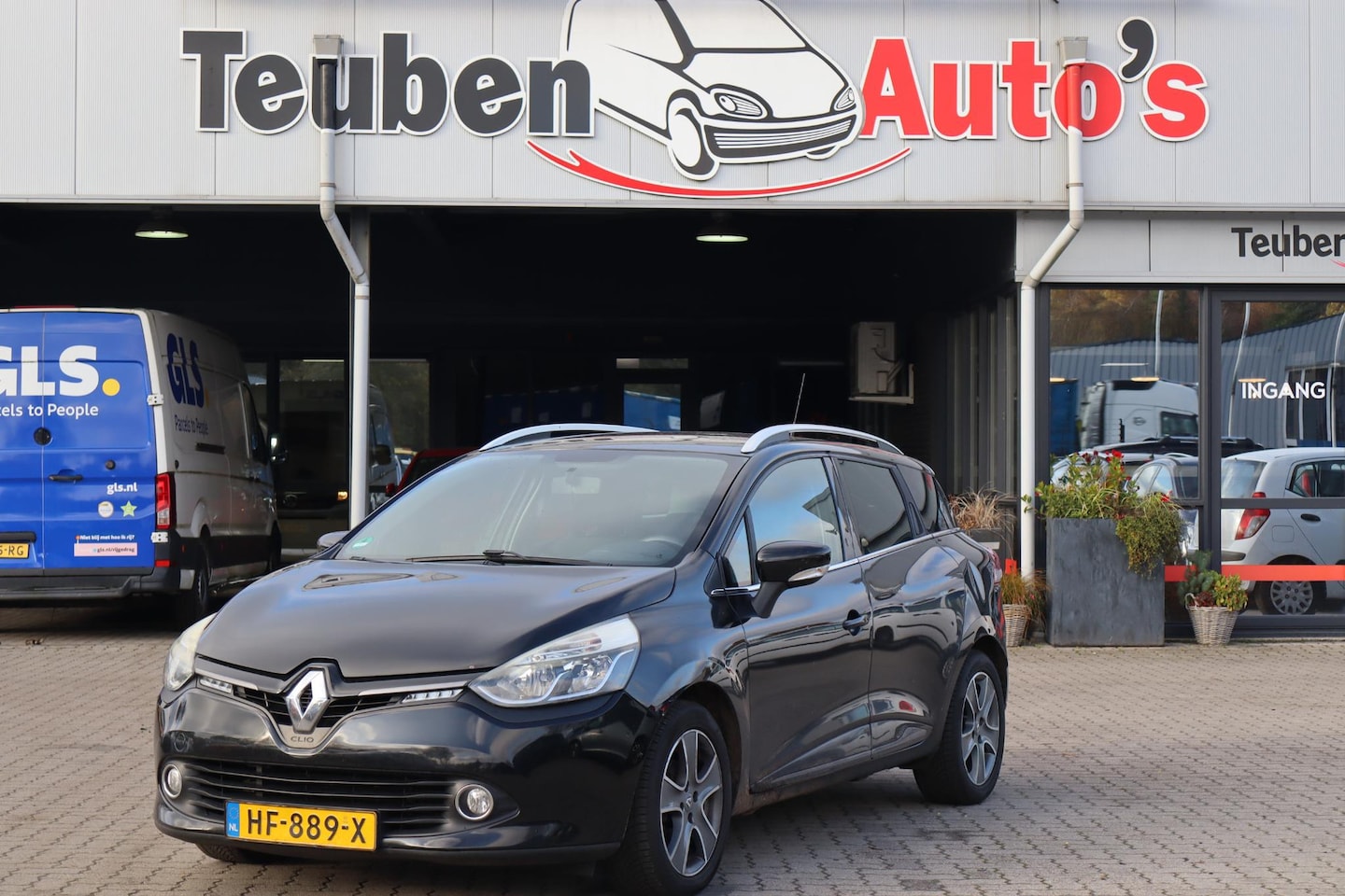 Renault Clio Estate - 1.5 dCi ECO Night&Day Navigatie, Cruise control, Lichtmetalen wielen - AutoWereld.nl
