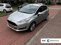 Ford Fiesta - 1.0EB Titanium | NL-AUTO | NAVI | DEALER OH | CLIMA | TREKHAAK | PARK SENS | 15" LMV | PRA