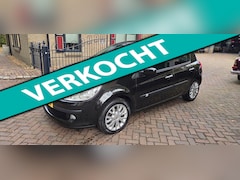 Renault Clio - 1.2 TCE Collection