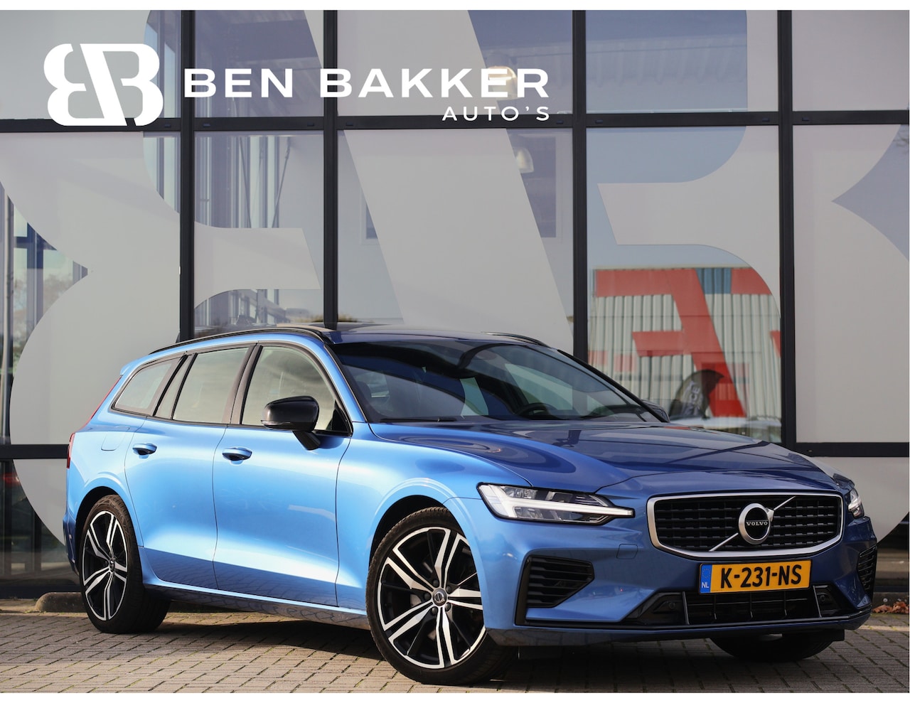 Volvo V60 - 2.0 T6 Twin Engine AWD R-Design | Pano | HUD | Harman/Kardon | Memory | Carplay | Haak | - AutoWereld.nl