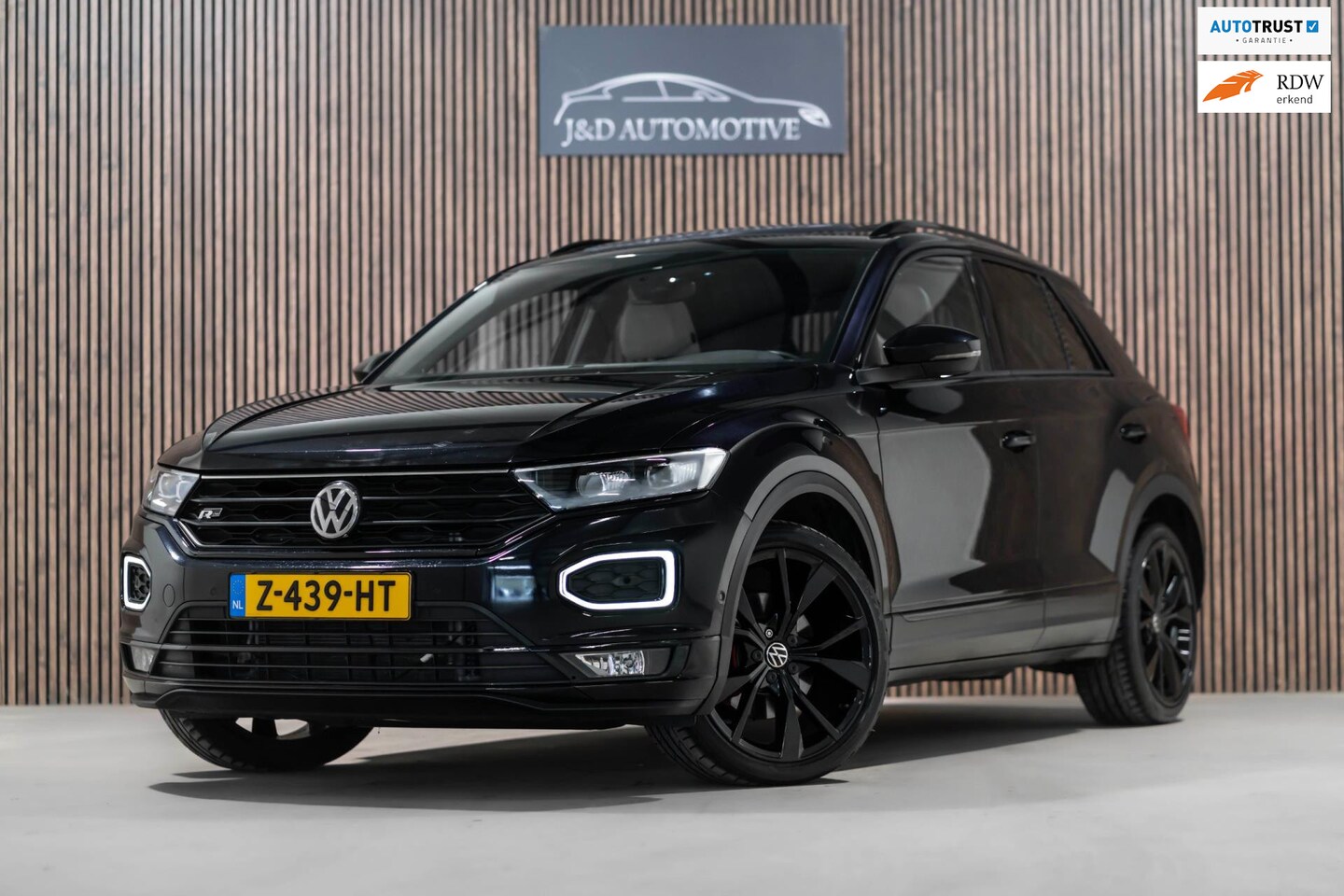 Volkswagen T-Roc - 2.0 TSI 4Motion FULL OPTION PANO DSG PDC CAMERA - AutoWereld.nl