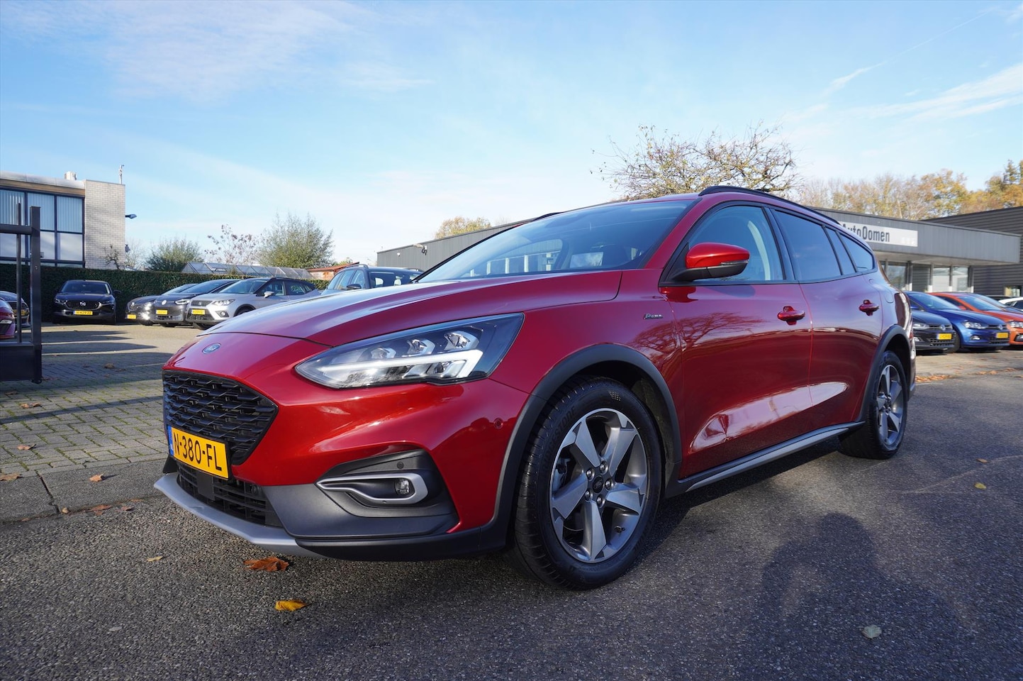 Ford Focus Wagon - 1.0 EcoBoost 125pk Active Business Navigatie B & O Sound - AutoWereld.nl