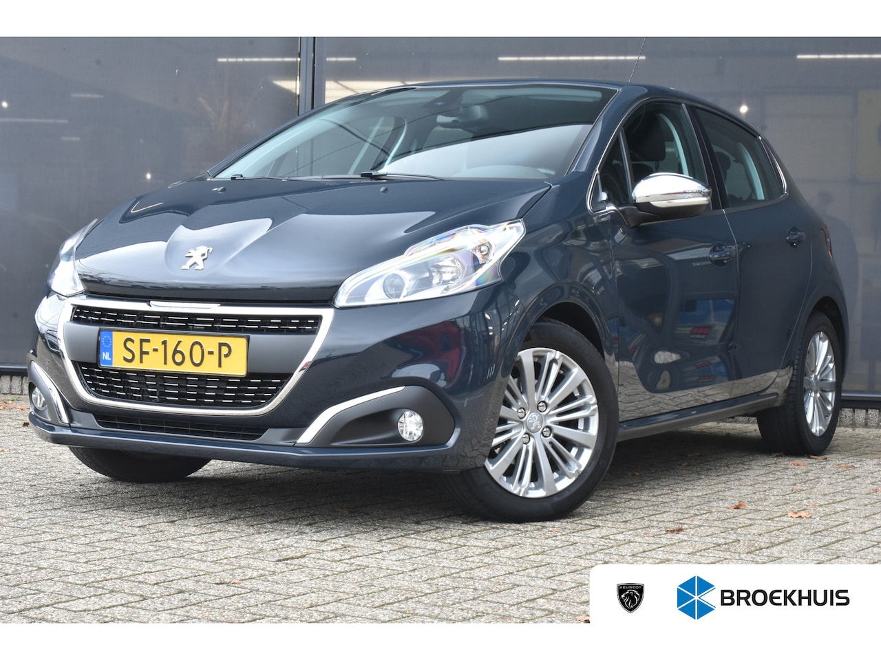 Peugeot 208 - 1.2 PureTech Allure 110pk Automaat | Nieuwe Riem! | Navigatie | Achteruitrijcamera | Deale - AutoWereld.nl