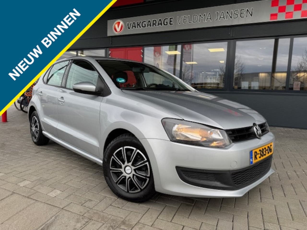 Volkswagen Polo - 1.2 EASYLINE 5-DRS. + AIRCO - AutoWereld.nl