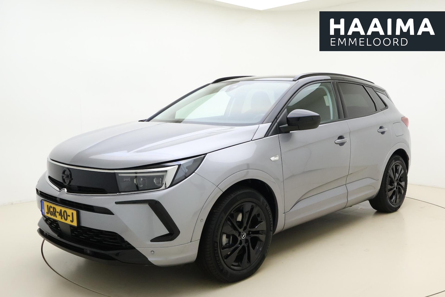 Opel Grandland - 1.6 Turbo Plug-In Hybrid 4x4 GSE | ECC | Navigatie | Winter Pakket | Parkpilot | Black Pak - AutoWereld.nl